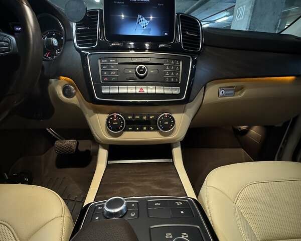 Білий Мерседес ГЛЕ-Клас, об'ємом двигуна 2.99 л та пробігом 156 тис. км за 44999 $, фото 51 на Automoto.ua