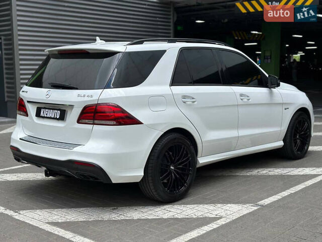 Белый Мерседес ГЛЕ-Класс, объемом двигателя 3 л и пробегом 81 тыс. км за 33000 $, фото 9 на Automoto.ua
