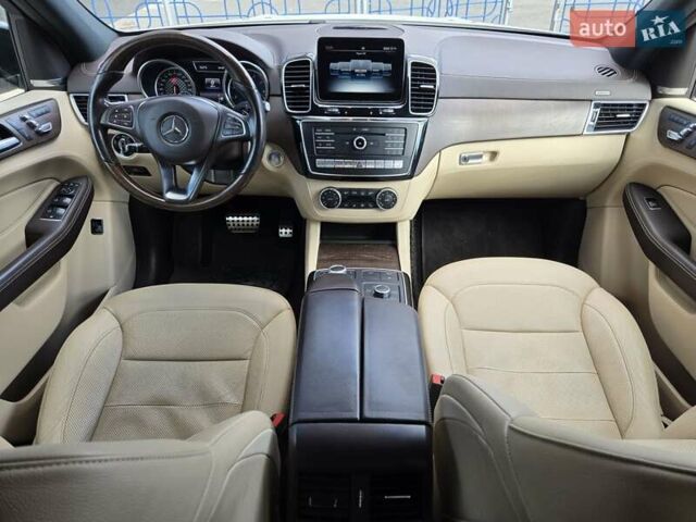 Белый Мерседес ГЛЕ-Класс, объемом двигателя 3 л и пробегом 147 тыс. км за 38500 $, фото 20 на Automoto.ua
