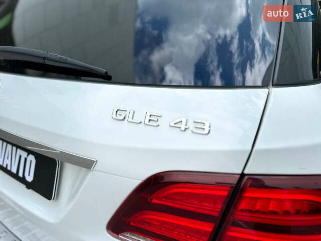 Белый Мерседес ГЛЕ-Класс, объемом двигателя 3 л и пробегом 81 тыс. км за 33000 $, фото 30 на Automoto.ua