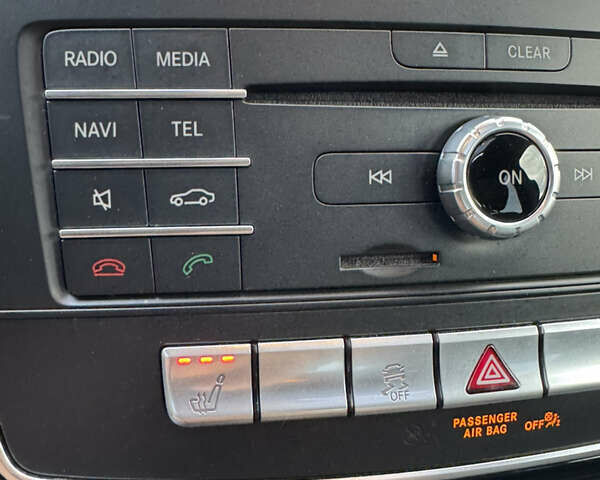 Белый Мерседес ГЛЕ-Класс, объемом двигателя 3.5 л и пробегом 110 тыс. км за 27555 $, фото 33 на Automoto.ua