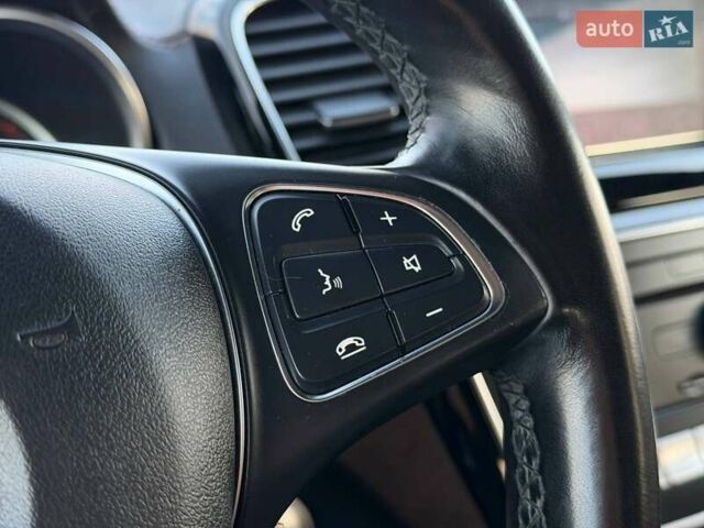 Білий Мерседес ГЛЕ-Клас, об'ємом двигуна 3 л та пробігом 153 тис. км за 39500 $, фото 57 на Automoto.ua