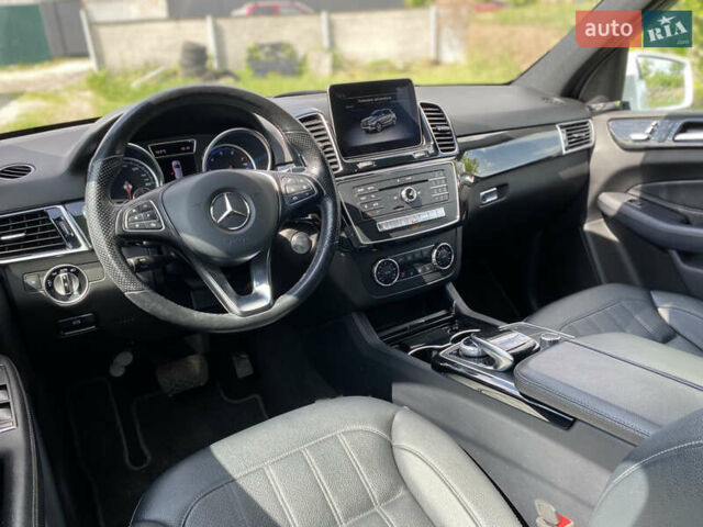 Белый Мерседес ГЛЕ-Класс, объемом двигателя 3.5 л и пробегом 110 тыс. км за 31900 $, фото 18 на Automoto.ua