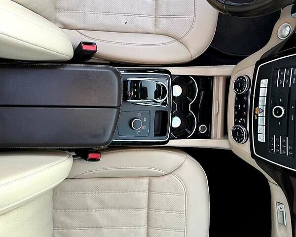 Белый Мерседес ГЛЕ-Класс, объемом двигателя 3.5 л и пробегом 122 тыс. км за 29900 $, фото 21 на Automoto.ua