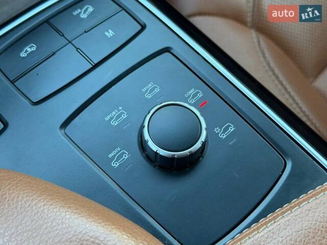 Білий Мерседес ГЛЕ-Клас, об'ємом двигуна 3 л та пробігом 153 тис. км за 39500 $, фото 76 на Automoto.ua