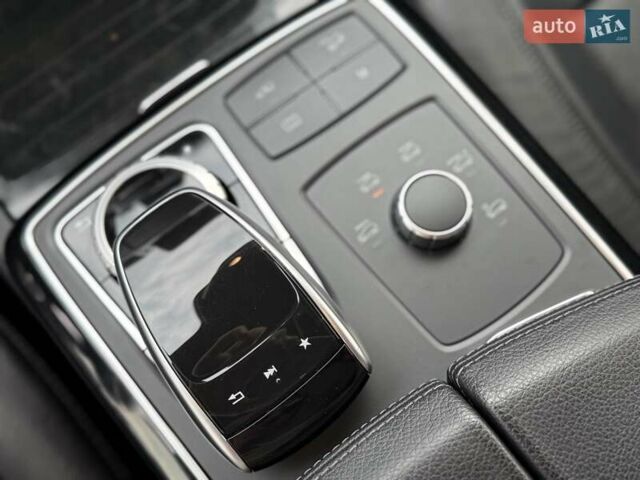 Белый Мерседес ГЛЕ-Класс, объемом двигателя 3 л и пробегом 84 тыс. км за 44500 $, фото 22 на Automoto.ua