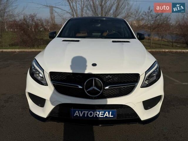 Білий Мерседес ГЛЕ-Клас, об'ємом двигуна 3 л та пробігом 153 тис. км за 39500 $, фото 16 на Automoto.ua
