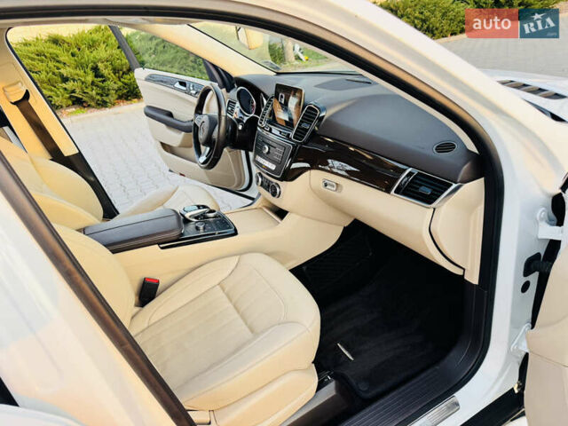 Белый Мерседес ГЛЕ-Класс, объемом двигателя 3 л и пробегом 76 тыс. км за 33300 $, фото 45 на Automoto.ua