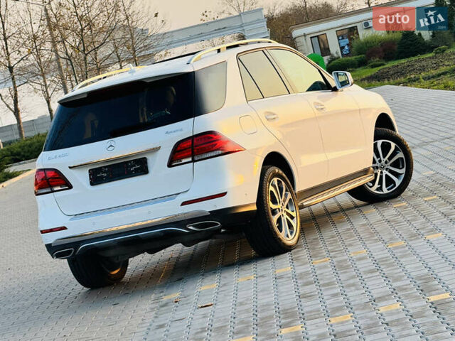 Белый Мерседес ГЛЕ-Класс, объемом двигателя 3 л и пробегом 76 тыс. км за 33300 $, фото 13 на Automoto.ua