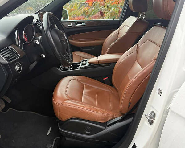 Белый Мерседес ГЛЕ-Класс, объемом двигателя 2.14 л и пробегом 105 тыс. км за 33500 $, фото 11 на Automoto.ua