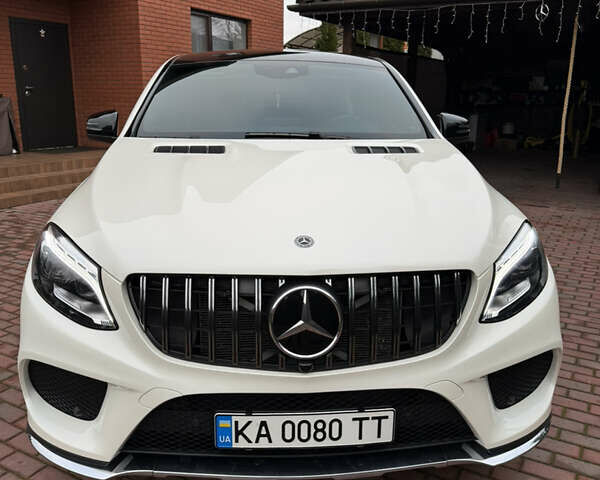 Білий Мерседес ГЛЕ-Клас, об'ємом двигуна 3 л та пробігом 115 тис. км за 46000 $, фото 1 на Automoto.ua
