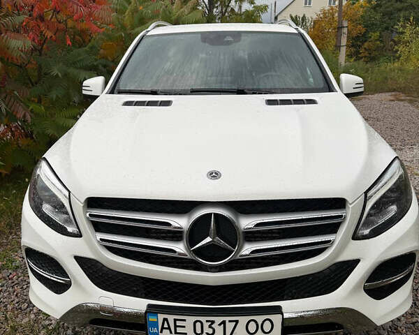 Белый Мерседес ГЛЕ-Класс, объемом двигателя 2.14 л и пробегом 105 тыс. км за 33500 $, фото 4 на Automoto.ua