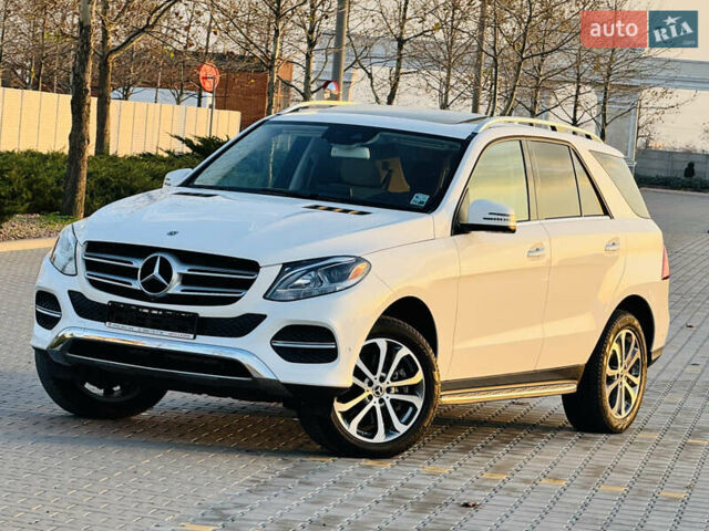 Белый Мерседес ГЛЕ-Класс, объемом двигателя 3 л и пробегом 76 тыс. км за 33300 $, фото 83 на Automoto.ua
