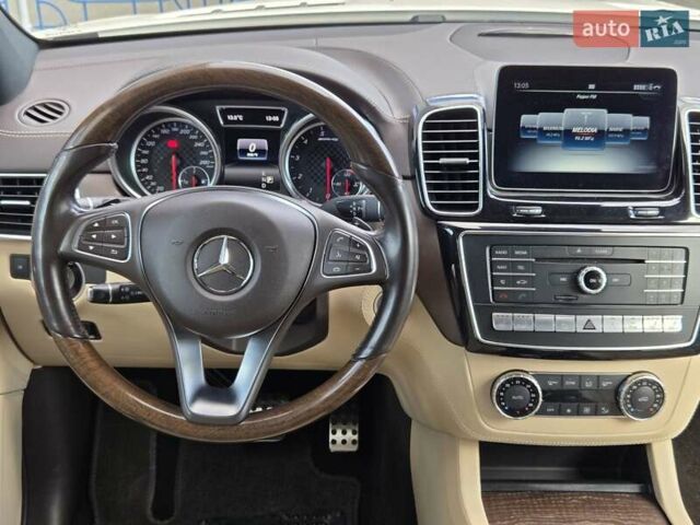 Белый Мерседес ГЛЕ-Класс, объемом двигателя 3 л и пробегом 147 тыс. км за 38500 $, фото 21 на Automoto.ua