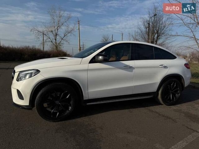 Білий Мерседес ГЛЕ-Клас, об'ємом двигуна 3 л та пробігом 153 тис. км за 39500 $, фото 10 на Automoto.ua