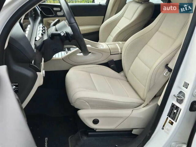 Мерседес ГЛЕ-Клас 2019 у Києві на Automoto.ua Білий Мерседес ГЛЕ-Клас, об'ємом двигуна 2 л та пробігом 133 тис. км за 49900 $, фото 14 на Automoto.ua