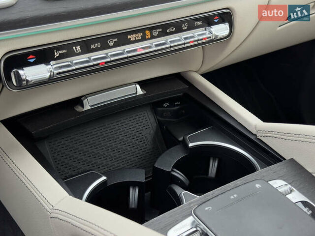 Мерседес ГЛЕ-Класс 2019 в Киеве на Automoto.ua Белый Мерседес ГЛЕ-Класс, объемом двигателя 1.99 л и пробегом 81 тыс. км за 45700 $, фото 89 на Automoto.ua