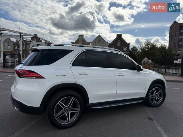 Белый Мерседес ГЛЕ-Класс, объемом двигателя 1.95 л и пробегом 75 тыс. км за 58900 $, фото 30 на Automoto.ua