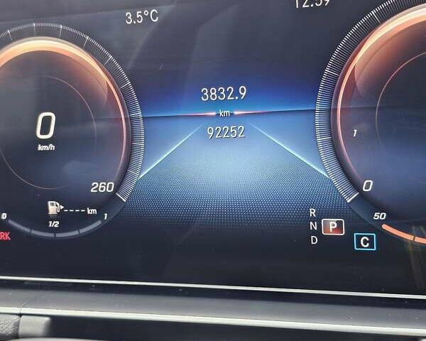 Белый Мерседес ГЛЕ-Класс, объемом двигателя 1.99 л и пробегом 92 тыс. км за 45900 $, фото 13 на Automoto.ua