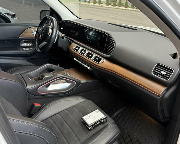 Мерседес ГЛЕ-Класс 2019 в Полтаве на Automoto.ua Белый Мерседес ГЛЕ-Класс, объемом двигателя 1.95 л и пробегом 82 тыс. км за 53000 $, фото 7 на Automoto.ua