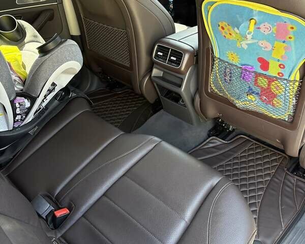 Белый Мерседес ГЛЕ-Класс, объемом двигателя 2.93 л и пробегом 92 тыс. км за 71000 $, фото 8 на Automoto.ua