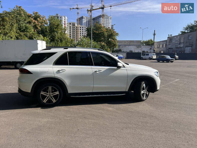 Мерседес ГЛЕ-Класс 2019 в Одессе на Automoto.ua Белый Мерседес ГЛЕ-Класс, объемом двигателя 1.95 л и пробегом 160 тыс. км за 50500 $, фото 17 на Automoto.ua