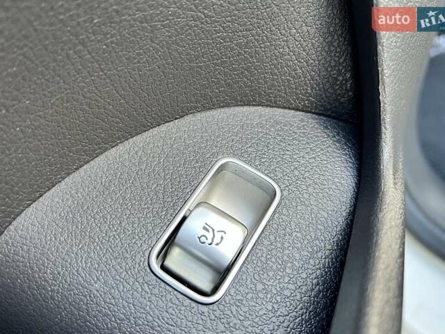 Мерседес ГЛЕ-Класс 2019 в Ровно на Automoto.ua Белый Мерседес ГЛЕ-Класс, объемом двигателя 1.95 л и пробегом 50 тыс. км за 65000 $, фото 43 на Automoto.ua