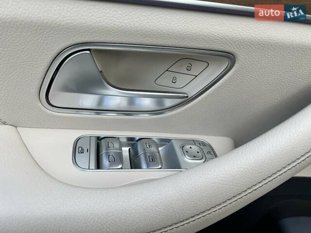 Мерседес ГЛЕ-Класс 2019 в Ровно на Automoto.ua Белый Мерседес ГЛЕ-Класс, объемом двигателя 1.95 л и пробегом 50 тыс. км за 65000 $, фото 40 на Automoto.ua