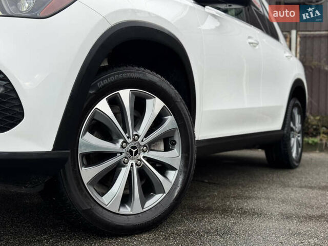 Мерседес ГЛЕ-Класс 2019 в Киеве на Automoto.ua Белый Мерседес ГЛЕ-Класс, объемом двигателя 1.99 л и пробегом 81 тыс. км за 45700 $, фото 7 на Automoto.ua