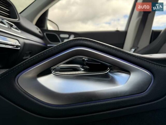 Белый Мерседес ГЛЕ-Класс, объемом двигателя 1.95 л и пробегом 75 тыс. км за 58900 $, фото 82 на Automoto.ua