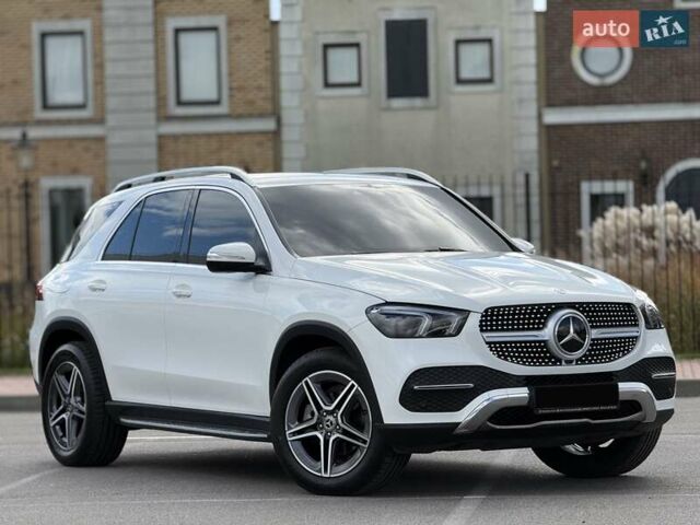Белый Мерседес ГЛЕ-Класс, объемом двигателя 1.95 л и пробегом 75 тыс. км за 58900 $, фото 40 на Automoto.ua