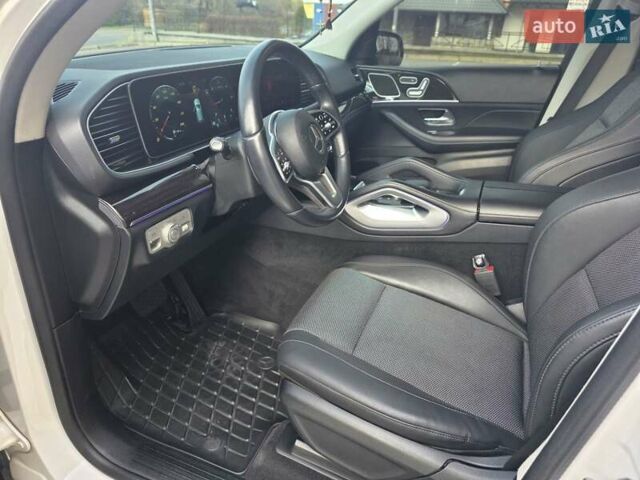 Белый Мерседес ГЛЕ-Класс, объемом двигателя 2 л и пробегом 120 тыс. км за 51800 $, фото 26 на Automoto.ua