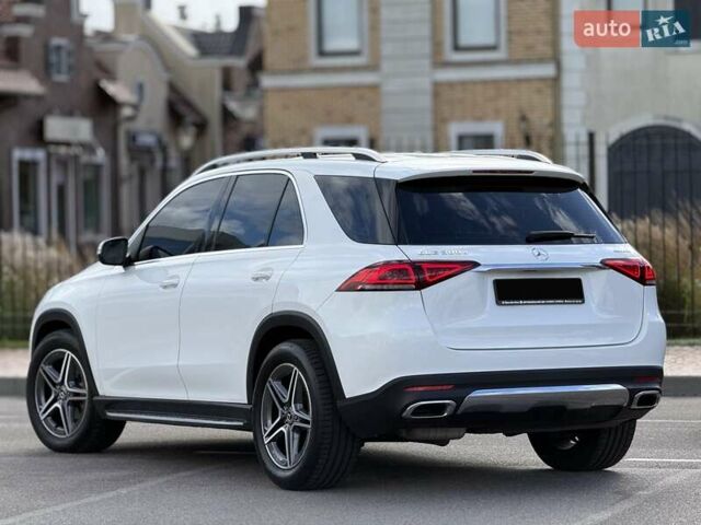 Белый Мерседес ГЛЕ-Класс, объемом двигателя 1.95 л и пробегом 75 тыс. км за 58900 $, фото 17 на Automoto.ua