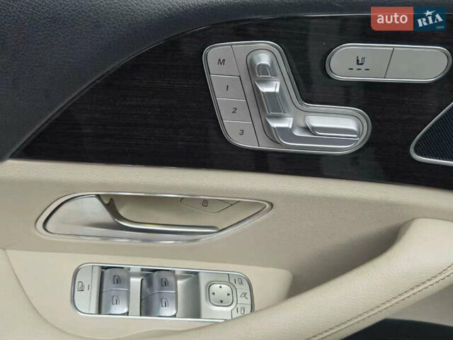 Белый Мерседес ГЛЕ-Класс, объемом двигателя 2 л и пробегом 133 тыс. км за 44900 $, фото 12 на Automoto.ua