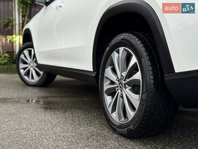 Мерседес ГЛЕ-Класс 2019 в Киеве на Automoto.ua Белый Мерседес ГЛЕ-Класс, объемом двигателя 1.99 л и пробегом 81 тыс. км за 45700 $, фото 31 на Automoto.ua