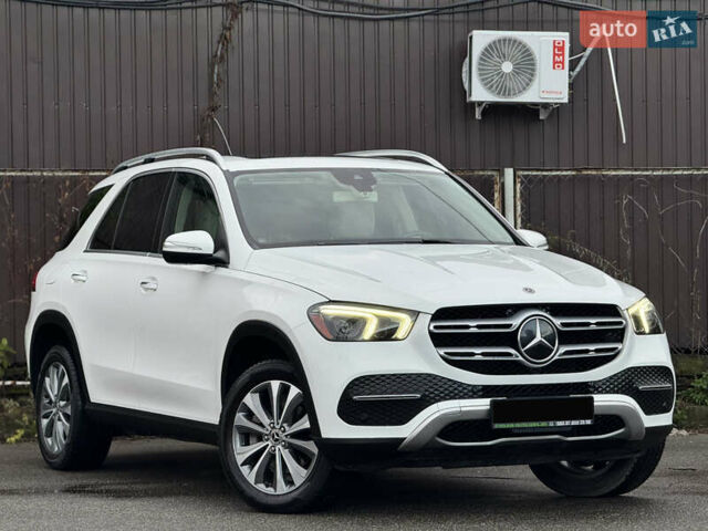 Мерседес ГЛЕ-Класс 2019 в Киеве на Automoto.ua Белый Мерседес ГЛЕ-Класс, объемом двигателя 1.99 л и пробегом 81 тыс. км за 45700 $, фото 12 на Automoto.ua