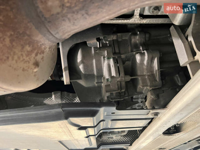 Мерседес ГЛЕ-Класс 2019 в Одессе на Automoto.ua Белый Мерседес ГЛЕ-Класс, объемом двигателя 1.95 л и пробегом 160 тыс. км за 50500 $, фото 36 на Automoto.ua