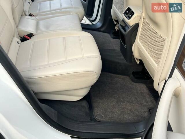 Мерседес ГЛЕ-Класс 2019 в Ровно на Automoto.ua Белый Мерседес ГЛЕ-Класс, объемом двигателя 1.95 л и пробегом 50 тыс. км за 65000 $, фото 106 на Automoto.ua