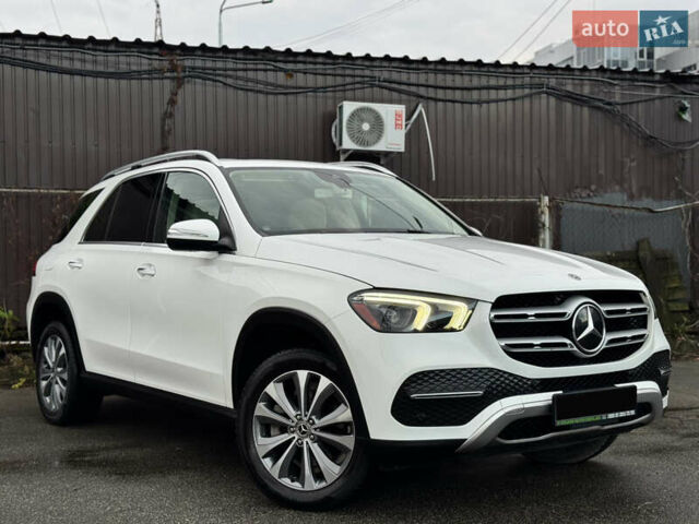 Мерседес ГЛЕ-Класс 2019 в Киеве на Automoto.ua Белый Мерседес ГЛЕ-Класс, объемом двигателя 1.99 л и пробегом 81 тыс. км за 45700 $, фото 13 на Automoto.ua