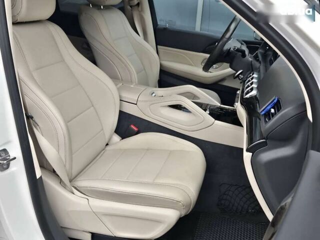 Белый Мерседес ГЛЕ-Класс, объемом двигателя 2 л и пробегом 133 тыс. км за 58900 $, фото 8 на Automoto.ua