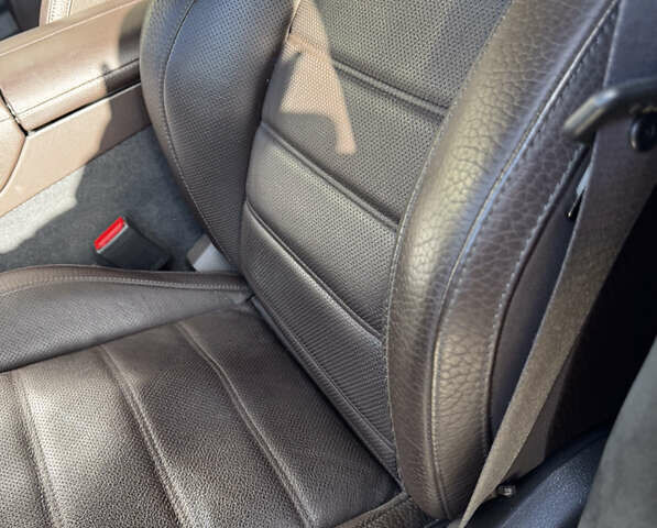 Белый Мерседес ГЛЕ-Класс, объемом двигателя 3 л и пробегом 119 тыс. км за 56000 $, фото 37 на Automoto.ua