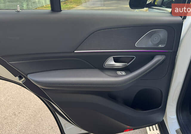 Белый Мерседес ГЛЕ-Класс, объемом двигателя 1.99 л и пробегом 49 тыс. км за 51000 $, фото 17 на Automoto.ua