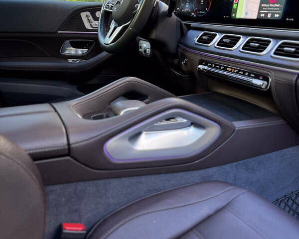 Белый Мерседес ГЛЕ-Класс, объемом двигателя 3 л и пробегом 119 тыс. км за 56000 $, фото 19 на Automoto.ua