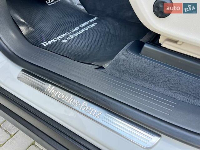 Мерседес ГЛЕ-Класс 2019 в Ровно на Automoto.ua Белый Мерседес ГЛЕ-Класс, объемом двигателя 1.95 л и пробегом 50 тыс. км за 65000 $, фото 74 на Automoto.ua