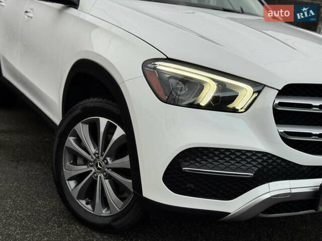 Мерседес ГЛЕ-Класс 2019 в Киеве на Automoto.ua Белый Мерседес ГЛЕ-Класс, объемом двигателя 1.99 л и пробегом 81 тыс. км за 45700 $, фото 16 на Automoto.ua