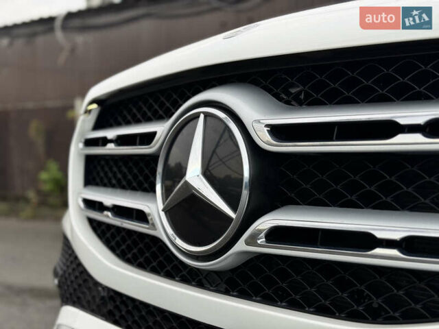 Мерседес ГЛЕ-Класс 2019 в Киеве на Automoto.ua Белый Мерседес ГЛЕ-Класс, объемом двигателя 1.99 л и пробегом 81 тыс. км за 45700 $, фото 9 на Automoto.ua