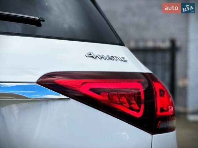 Белый Мерседес ГЛЕ-Класс, объемом двигателя 2.93 л и пробегом 73 тыс. км за 68500 $, фото 22 на Automoto.ua
