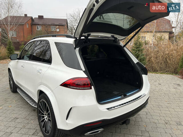 Белый Мерседес ГЛЕ-Класс, объемом двигателя 1.99 л и пробегом 111 тыс. км за 48880 $, фото 21 на Automoto.ua