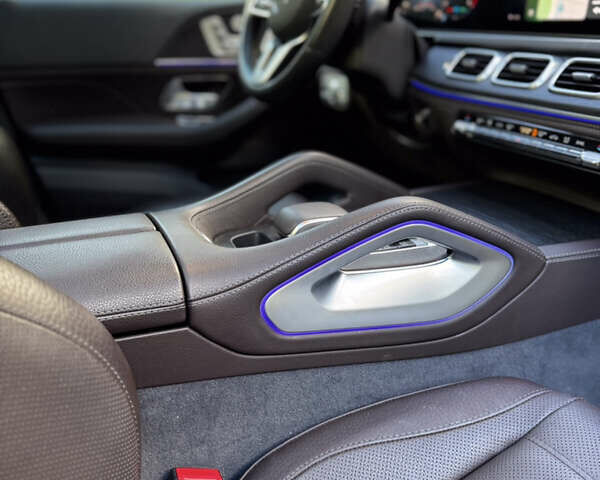 Белый Мерседес ГЛЕ-Класс, объемом двигателя 3 л и пробегом 119 тыс. км за 56000 $, фото 20 на Automoto.ua