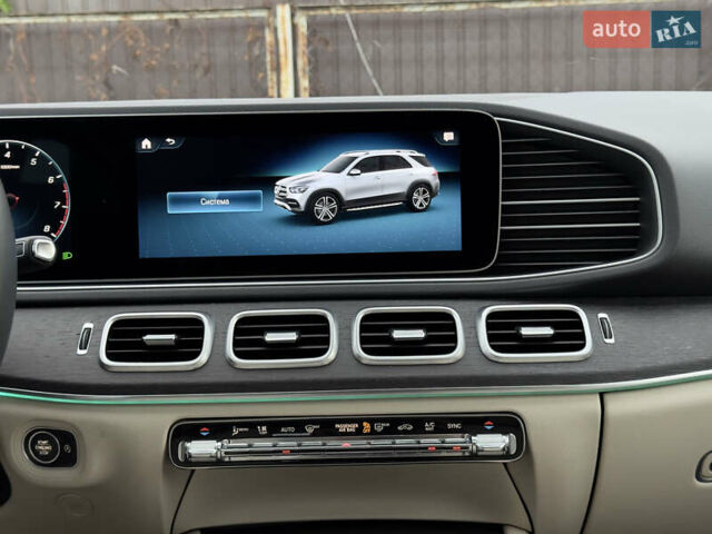 Мерседес ГЛЕ-Класс 2019 в Киеве на Automoto.ua Белый Мерседес ГЛЕ-Класс, объемом двигателя 1.99 л и пробегом 81 тыс. км за 45700 $, фото 79 на Automoto.ua